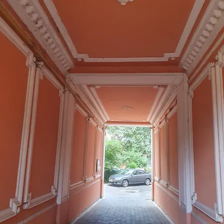 Apartment Large, New In The Historic Centre